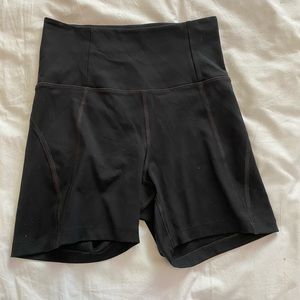 NWOT Girlfriend Collective Run Shorts